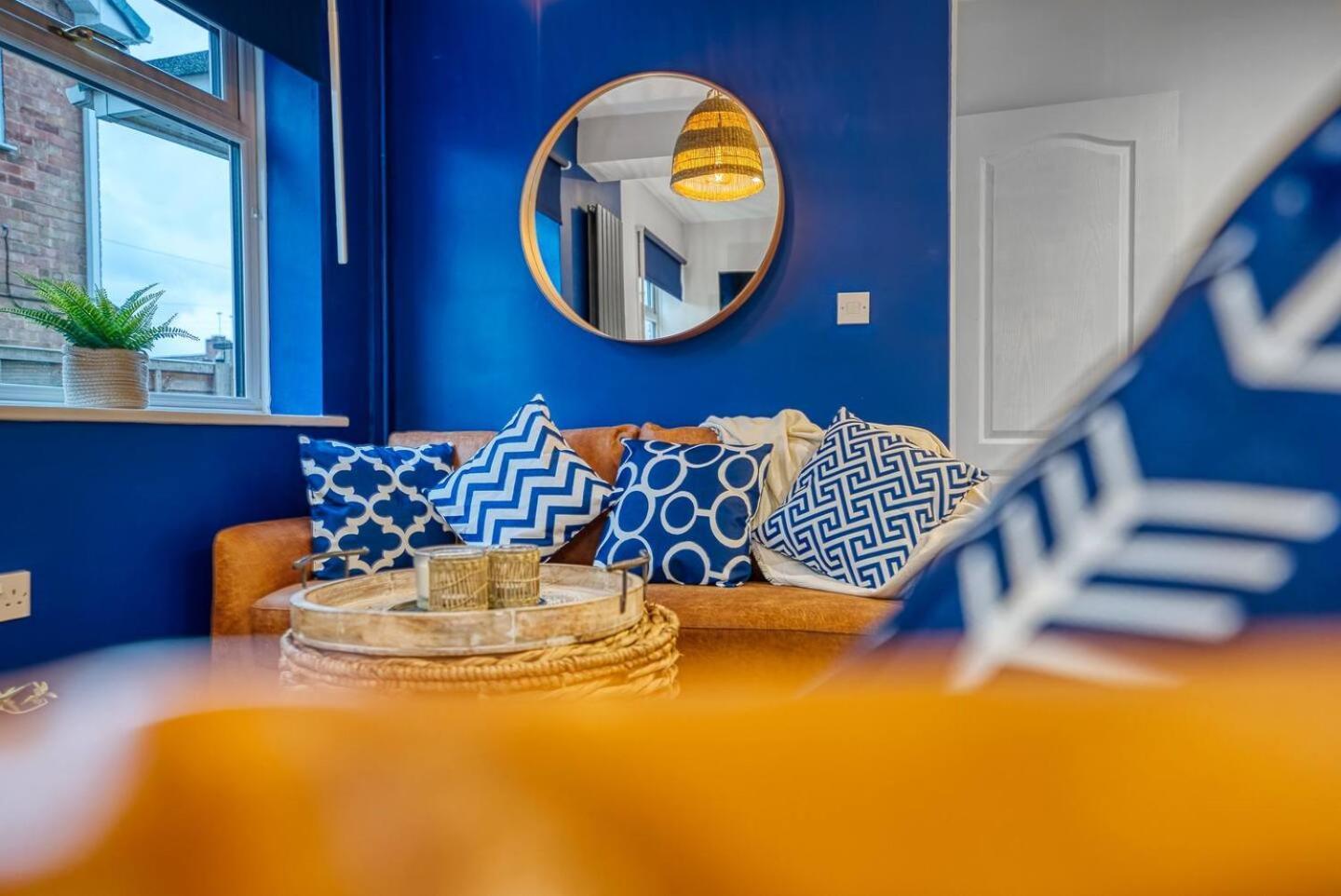 Dudley-5 Beds-Contractors-Parking-Long Stay! Экстерьер фото
