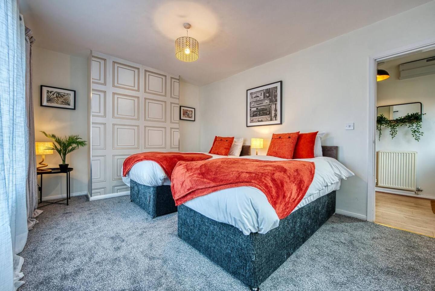 Dudley-5 Beds-Contractors-Parking-Long Stay! Экстерьер фото